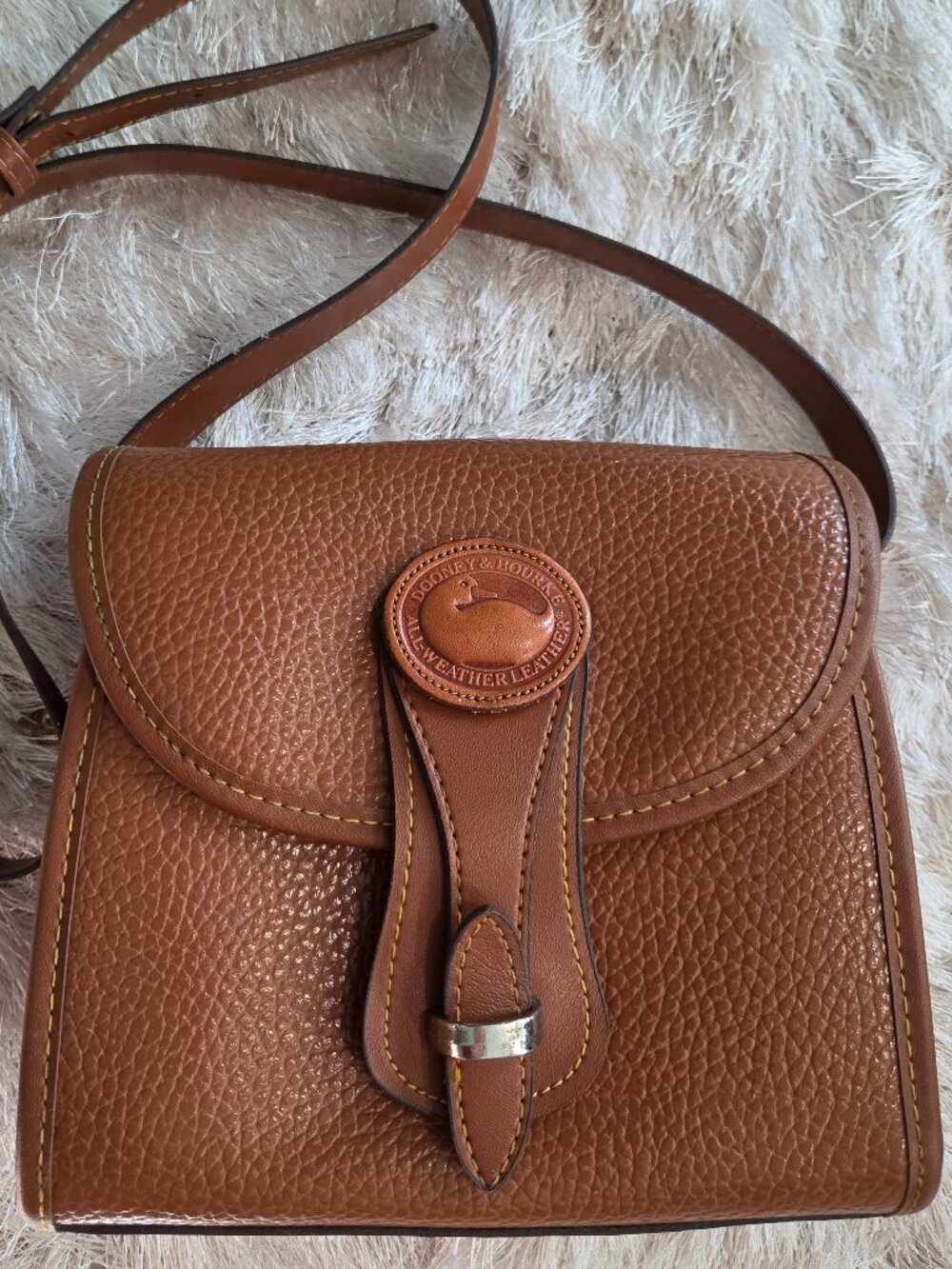 Dooney & Bourke Essex Shoulder Bag Pebbled Leather Medium Tan